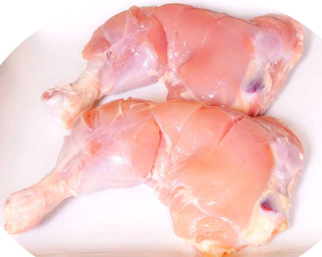 how to make deep cuts in the chicken pieces