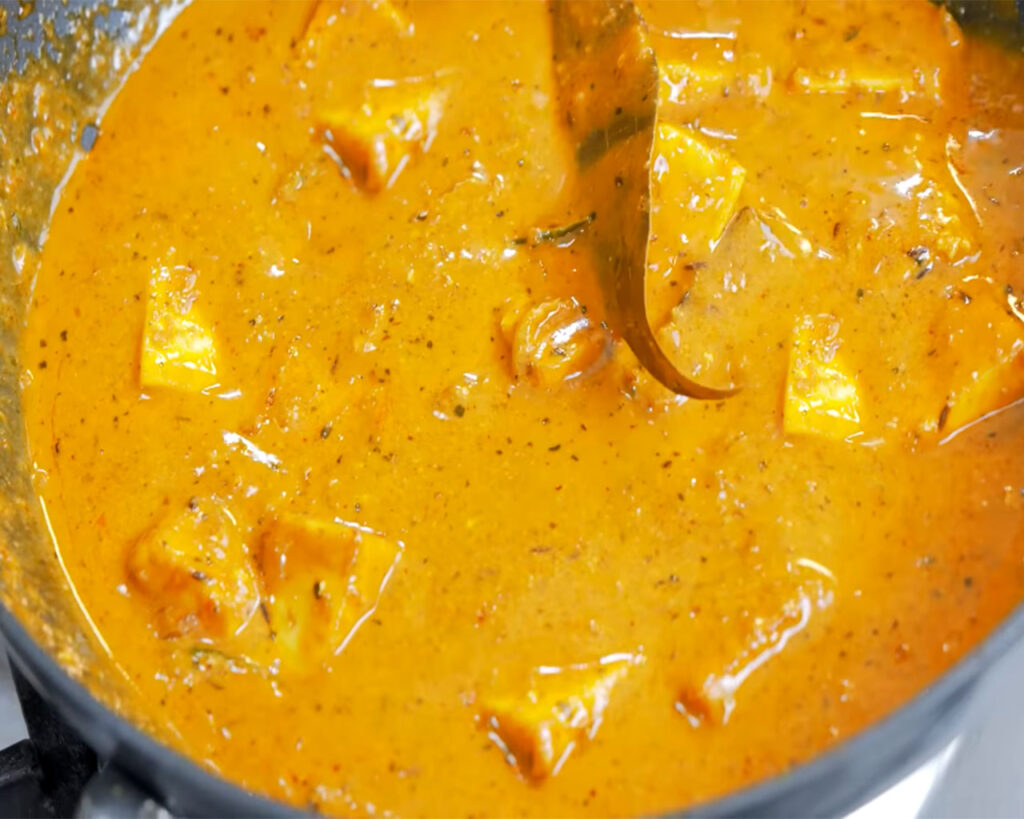Creamy restaurant style paneer butter masala recipe
