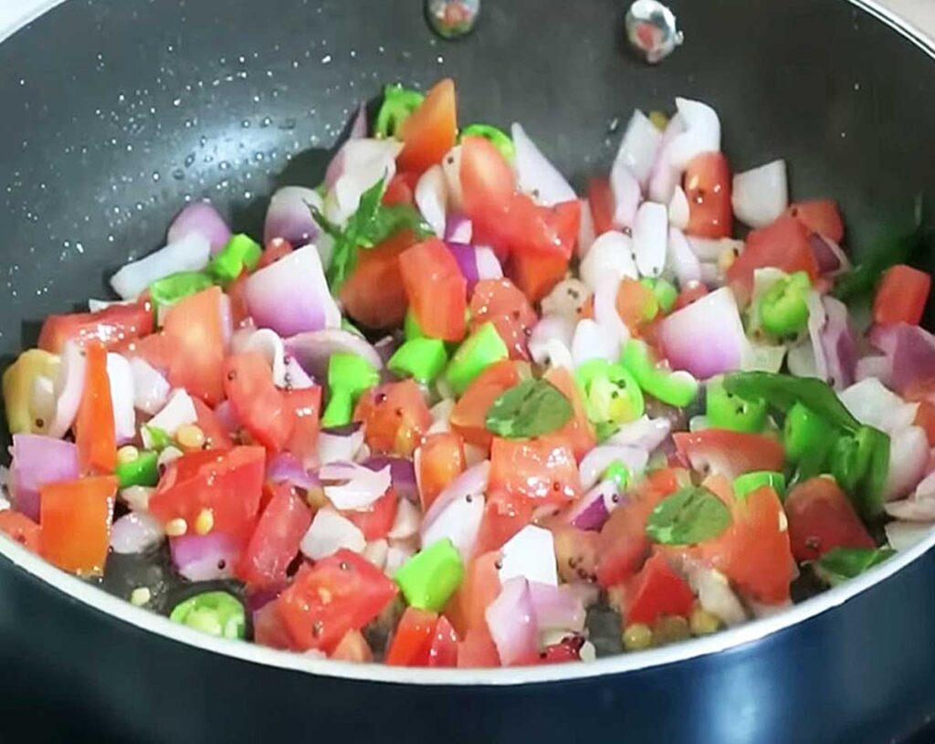 Step by step instructions to prepare upma