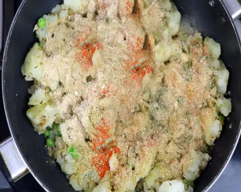 spiced potato filling for fried samosa recipe