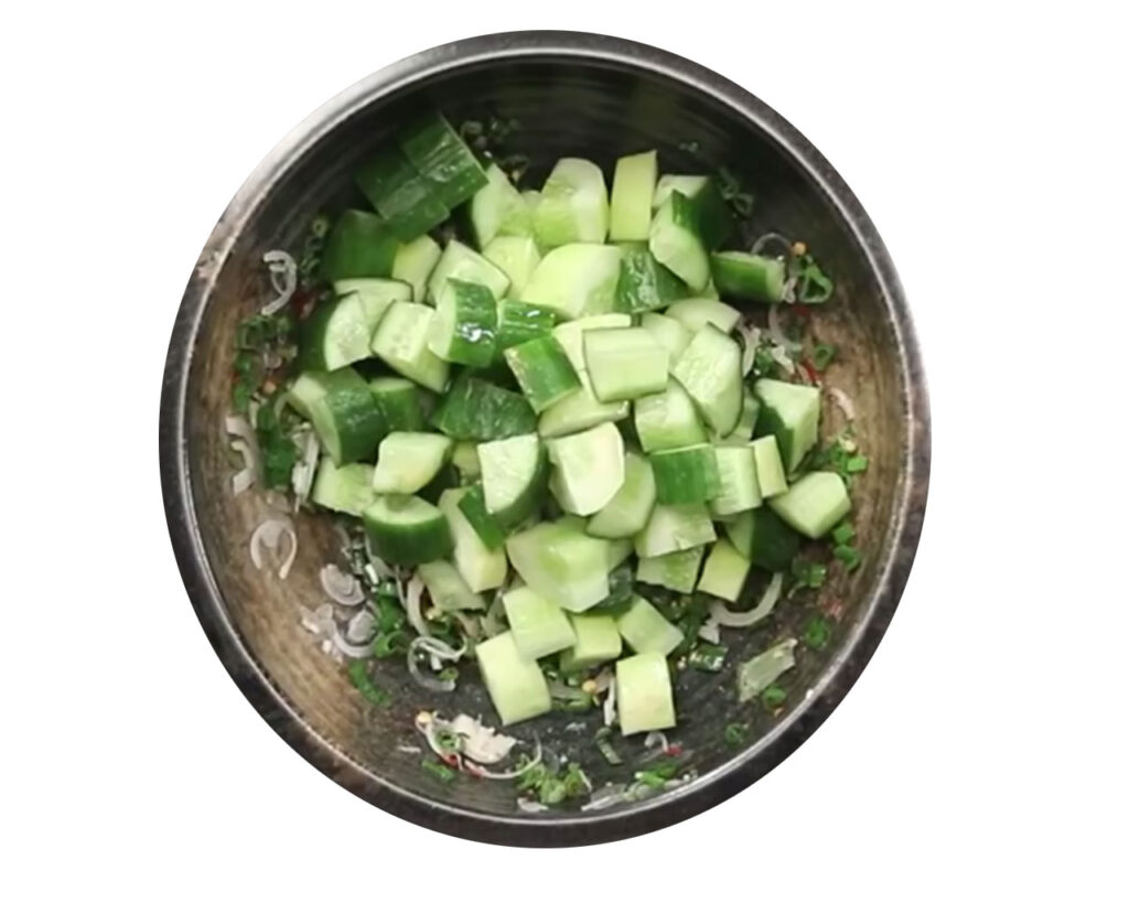 cucumber salad ingredients
