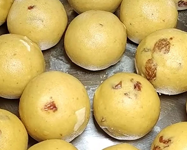 Besan ladoos Indian sweet